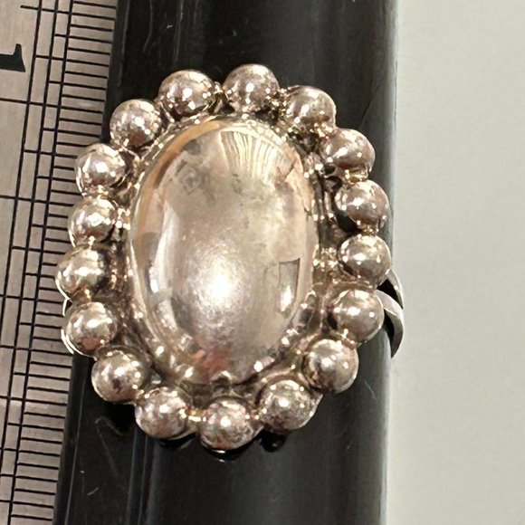 Jewelry - Vintage Wide Solid Sterling Silver Oval Bead Large Mexican Ring Band Size 8